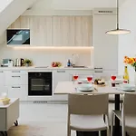 Days - Bright With Ac Near Vysehrad Castle Apartmán