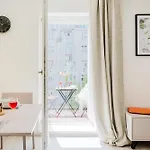 Days - Bright With Ac Near Vysehrad Castle Apartmán