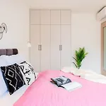 Days - Bright With Ac Near Vysehrad Castle Apartmán *