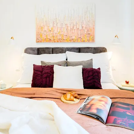Days - Bright With Ac Near Vysehrad Castle *