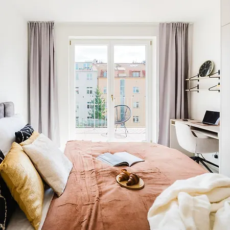 Days - Bright With Ac Near Vysehrad Castle Apartment Prag